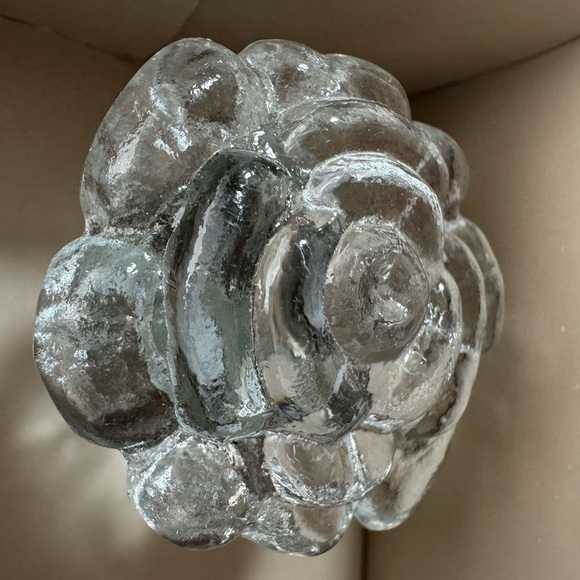 SET OF 4 DECORATIVE HANDCRAFTED IN INDIA GLASS DRAWER KNOBS - Picture 16 of 17